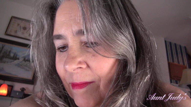Aunt Judy's: Auntjudys - seks sudut pandangan pertama taboo dengan makcik tiri berbulu...