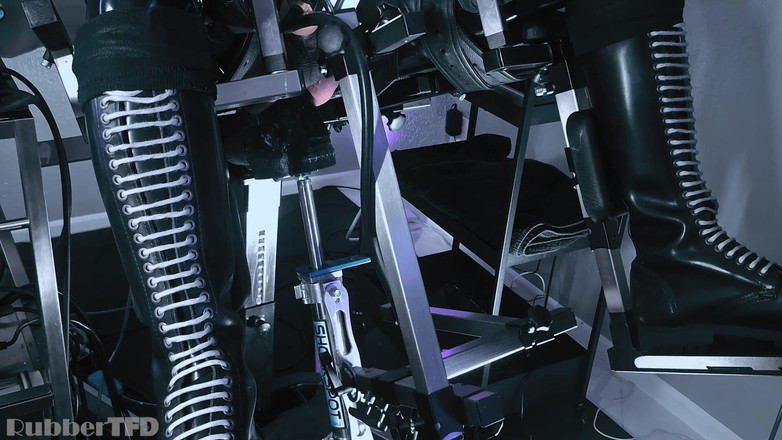 RubberTFD: Rubber Machine Extraction [pp Training]