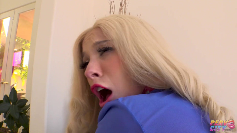 Perv City: Petite blonde Kenzie Reeves goes to anal with a big...