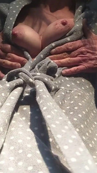 Annabel miller pyjama titten arsch muschi