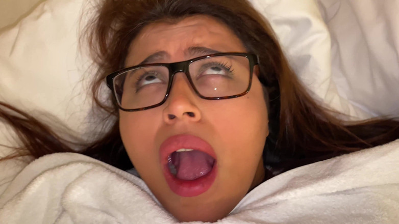 Mamicolombiana: Don't Fuck a Sex Doll if You Can Fuck a...