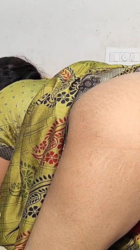 Rent Has Not Been Pai D for Two Months Komal Fell a Slee P in Her