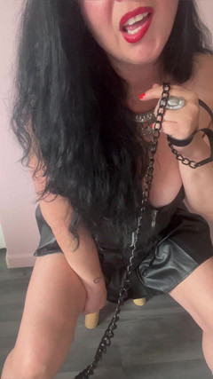 Maitresse Clara: JOI pobrudziona i upokorzona do