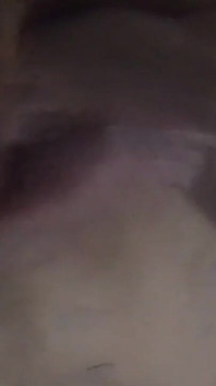Masturbándose viendo porno