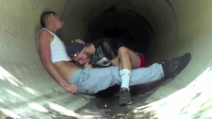 French Twinks Amator videos: Tiago zerżnięta na zewnątrz w cruising exhib przez prostego chłopca...