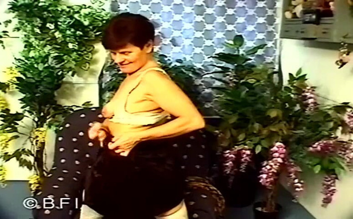 Mature Babes: Свидание со спермой для зрелых шлюх - 3 сцены из 1