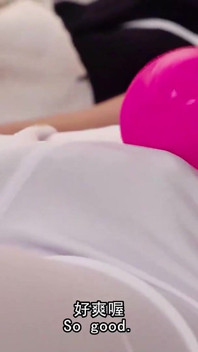 Edging Gen-z Basketballer in Dirty White Socks