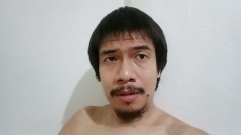 Piolo Alberto: Sitting to Lying Down Masturbation