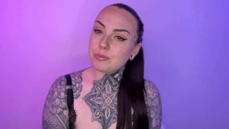 Miss Valentina: Honění ptáka poraženého