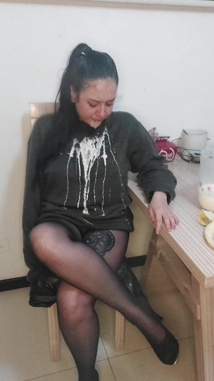 Golden domme: Eu enche meu estômago de comida