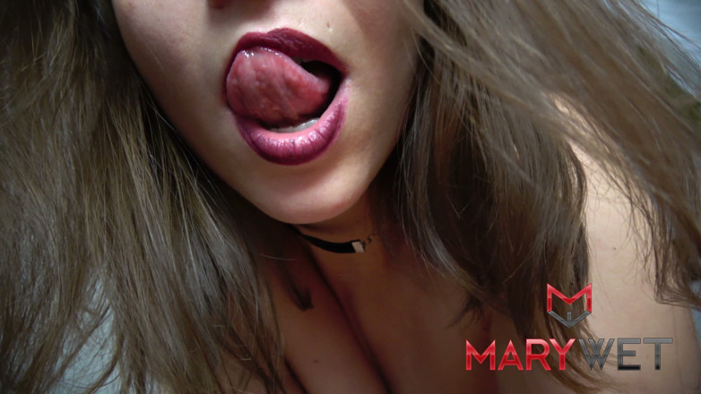 Mary Wet: Telan hingus saya!