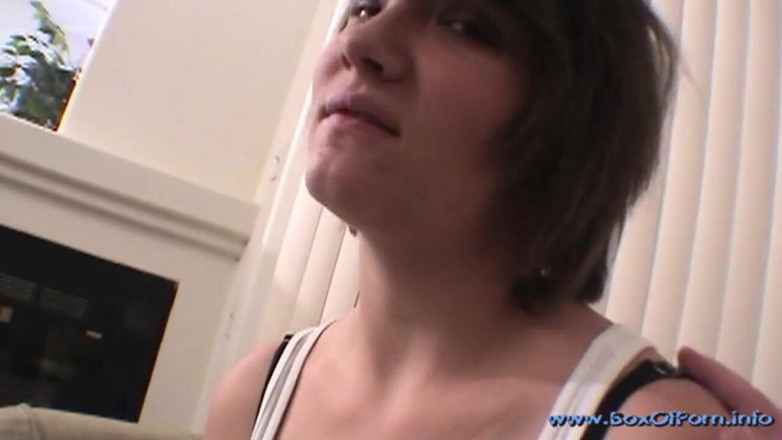 Spungy Gunk Films: Angie Dove is a bounced check bitch