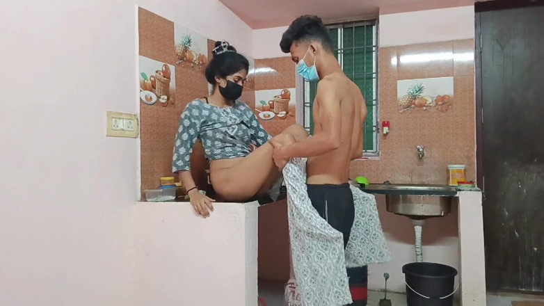 Tip_top_mall: I Find My Horny Step Sister in the Kitchen