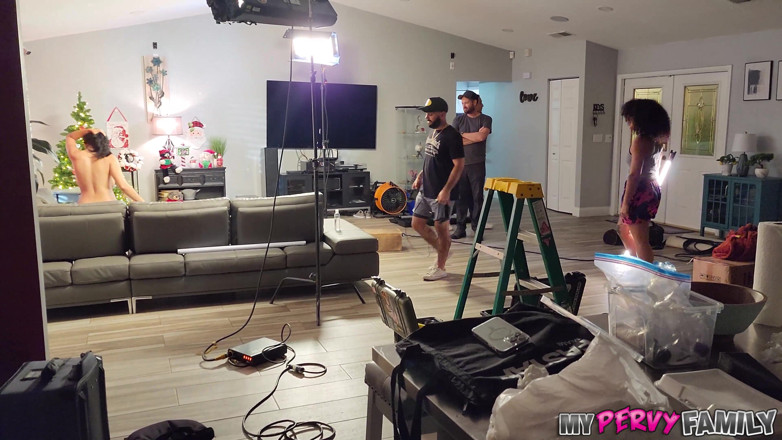 My Pervy Family: Mypervyfamily - Dietro le quinte con Roxie Sinner e Kai Jaxon
