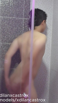 Cruising Gay Serves Me Bareback in the Hotel Bathroom