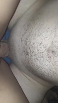 私は本当にクラスメートとセックスしたかった、私がしたことは彼女の部屋に行くことだった、この20歳のブルネットの医学生が私を回す