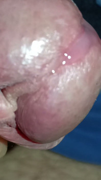 Grosse bite, gros plan, masturbation intime au coucher pour Clare - Rockardglans 213