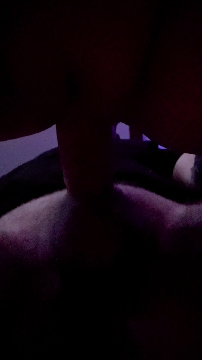 Chester Van Name: Sexy vdaná zrzka se sexy chodidly má zezadu obrovské bwc