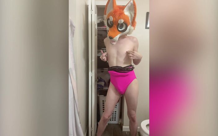 FoxieHikari: Foxxo si spoglia in Swimsuit.mp4 rosa