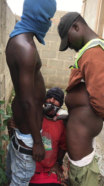 Sexylary: 『ワイルド・スリー・ブラック・ボーイズ・アンリーズ・アンダー・ザ・サン』のエボニー・スリーサム