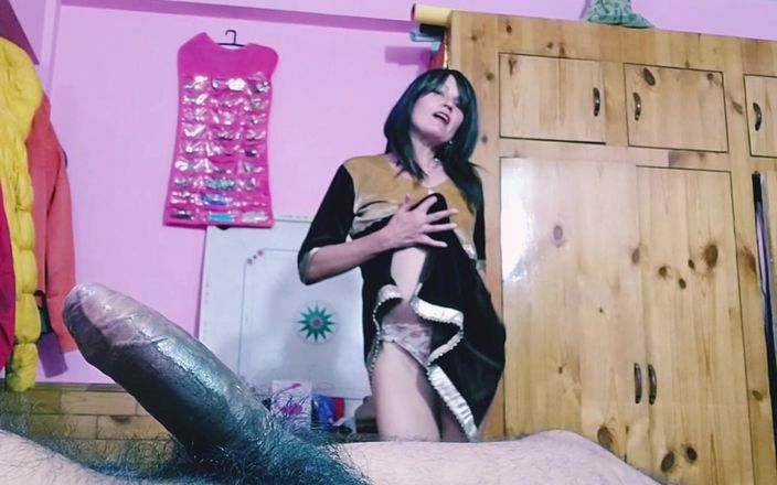 Bolly Karma: Хтива мачуха, гаряча приголомшлива сексуальна сцена для дорослих