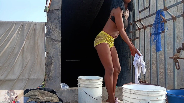 Naturelle Chocolat: Washing My Daddy's Clothes After Her Fucked the Piss Out...