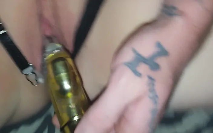 Nickyloves: Cock Loving Slut