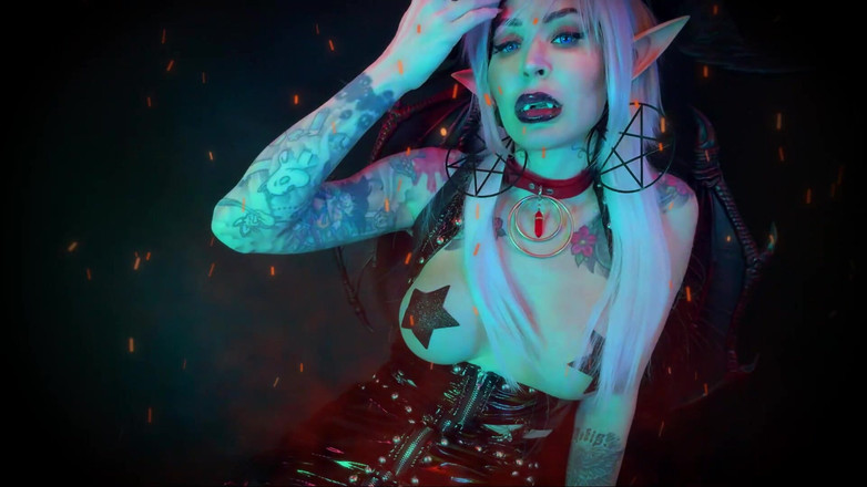 Baal Eldritch: Addestramento in bagno infernale con Demoness Baal - castità, Edizione pipì