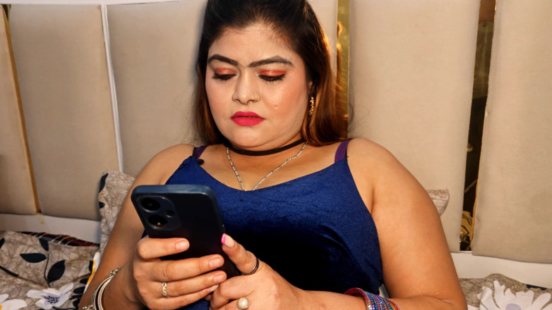 Mastimaal123: Wife Called Her Boyfriend and Gave Him Bangles