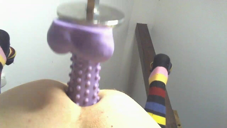 MeandI2: A fucking machine fucks my ass