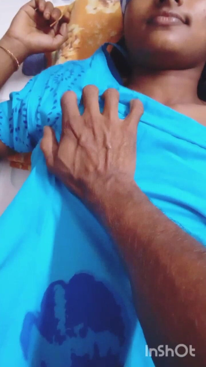 Village wife 9: Romantik med Gao Ki Bhabhi