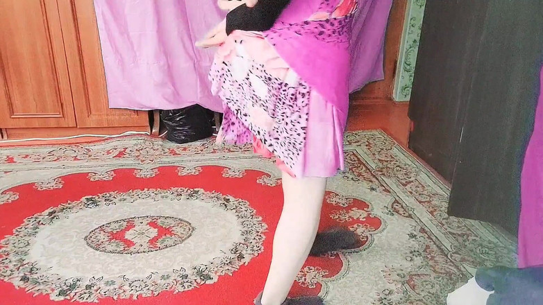 Kitty_Cross: Bezruční výstřik Ladyboy Roztomilé polykání ptáka mrdka