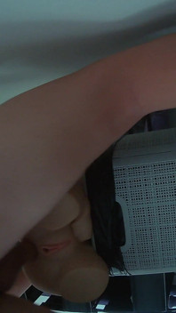 รูมเมทของฉันในที่สุดก็ไขปริศนาห้องที่ล็อกอยู่