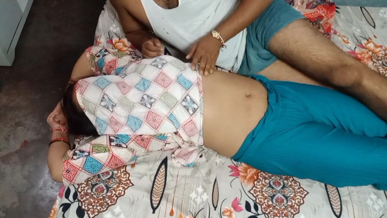 Manjushukla: 新的热辣性感人妻做爱