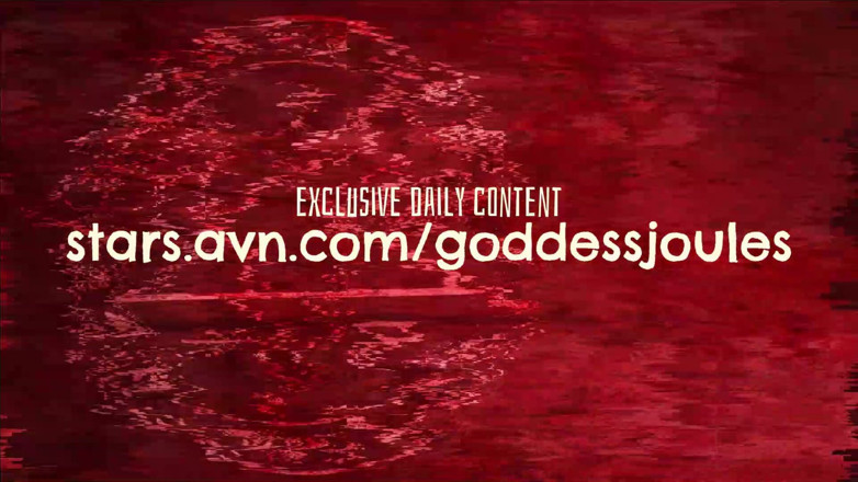 goddessjoules: Broken aux lingerie sexy, porte-jarretelles