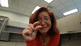 Giantess seni ofiste buluyor - özel