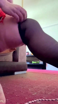 Bbwbootyful menunjukkan paha besarku dengan kaki seksi