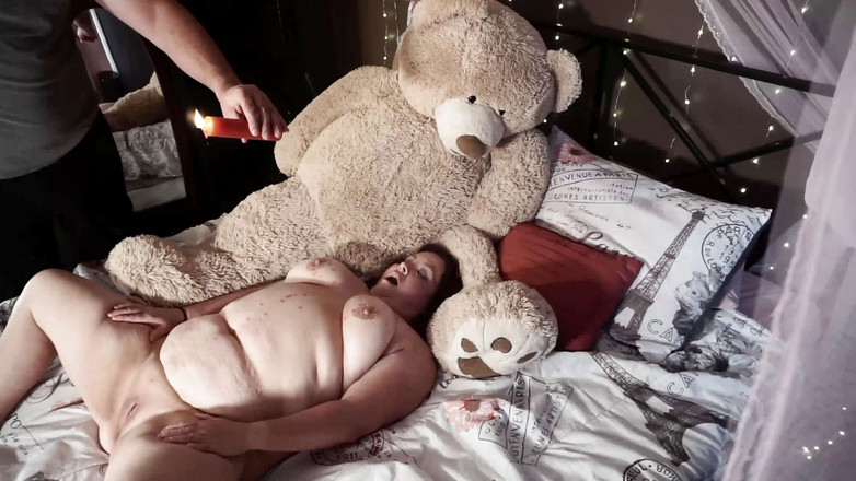 SexyNEBBW: セクシーなぽっちゃり系キャンドルワックスと潮吹き