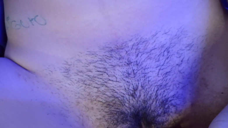Candy Feng: Lesbian games webcam solo female