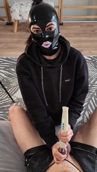 잠기고 거부 : 바이브, 채찍, 내 엉덩이와 혀