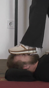 Slave Under the Feet of Mistress Natasa