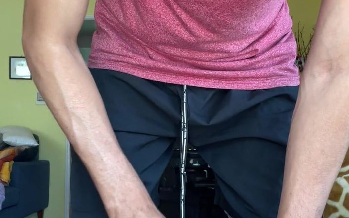 VibeWithMommy: Vidéo d’adoration du trou du cul ! Mon gentil garçon est...