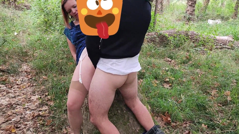 Sexymarghot: Exhib nature turns into a hot threesome