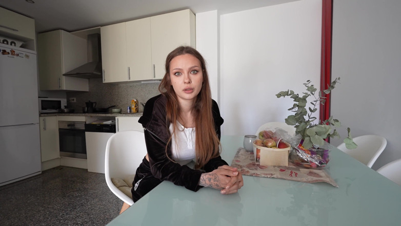 Alexa Poshspicy: Сусідка дізналася, що її чоловік їй зраджує, і хотіла віддячити йому так само