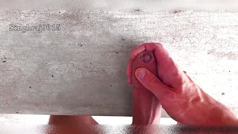 Bade Lund Wala: モンスター・ディック・ソロ・マスターベーション