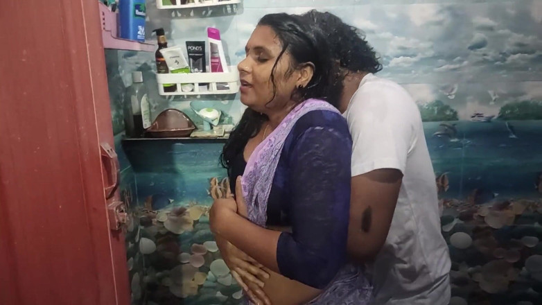 Vaigavarun45: Couple desi, bain en sari, jour de sexe après le...