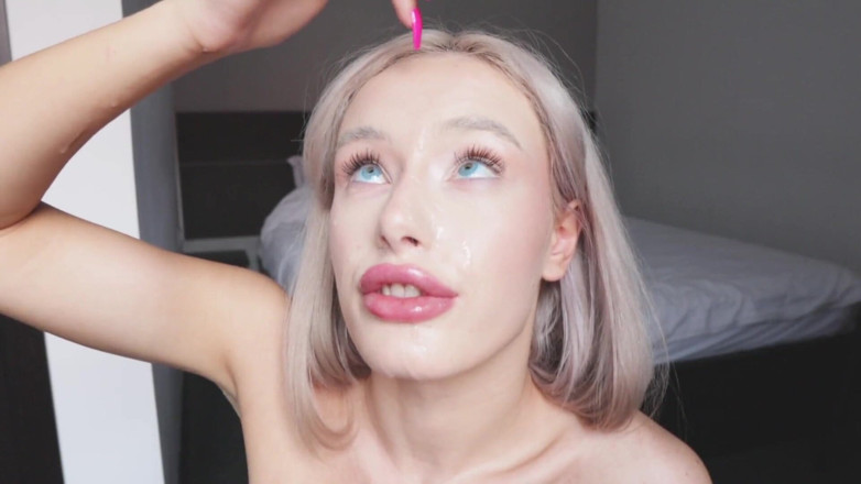 AnnaReyBlonde: Fucking My Throat and Spits on Face. Jerk off to...