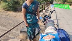 Sexy Komal: 코밀, 내 집에 올거야?