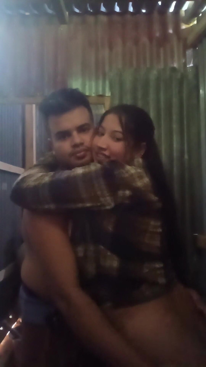 Taniyaxx: Bangla styvsyster sex