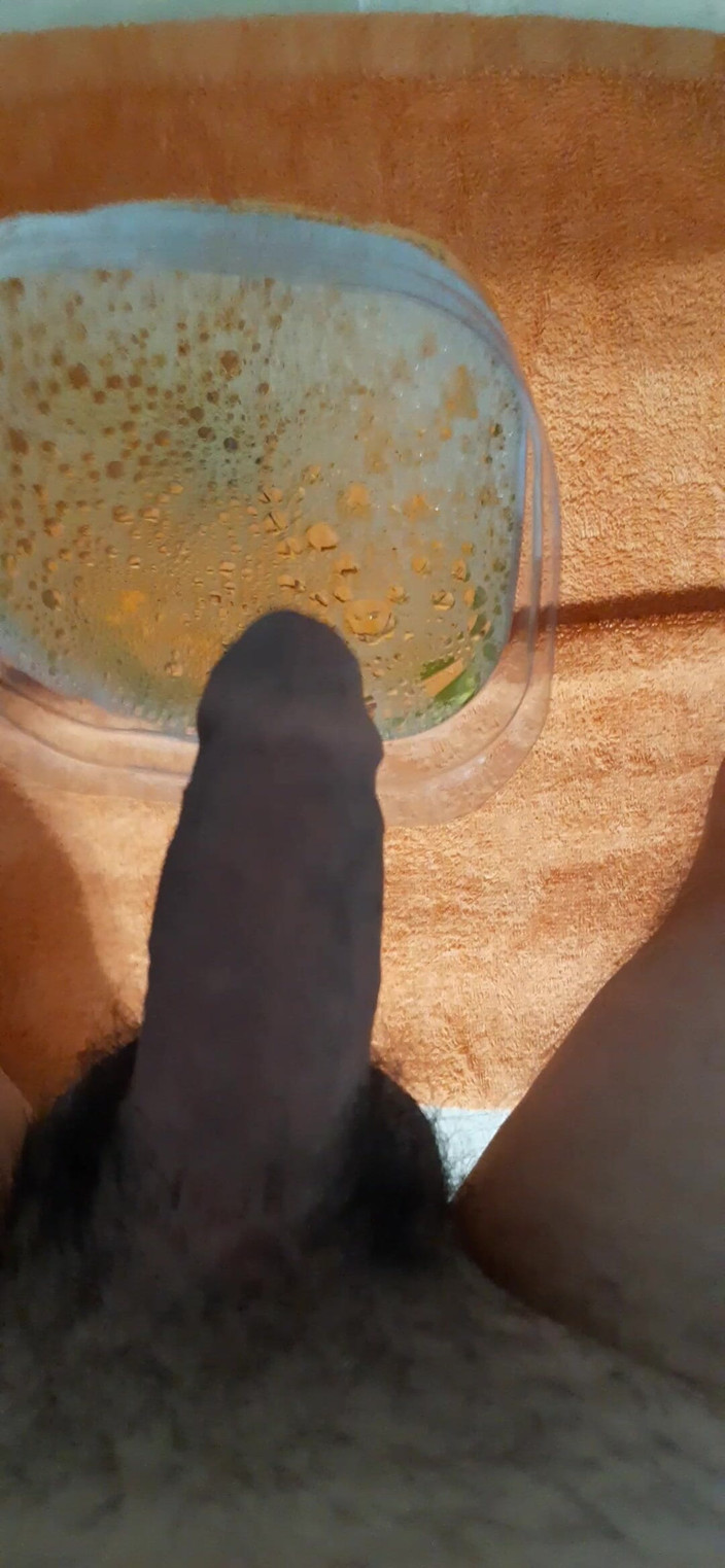 Orinadas_jmv54: Kencing di dalam botol